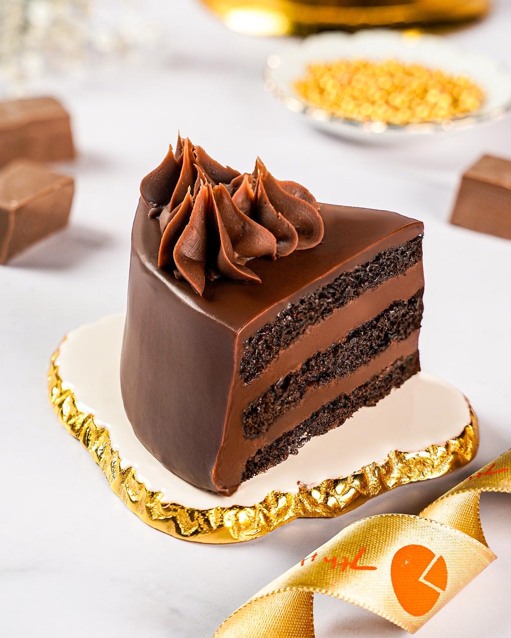 Chocolate Ganache (Dark / Milk) Cake Slice